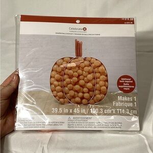 Celebrate It Thanksgiving Light Brown Pumpkin Shaped Balloon Kit